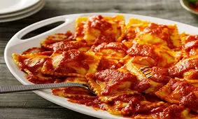 طرز تهیه راویولی گوشت و اسفناج (ایتالیا)