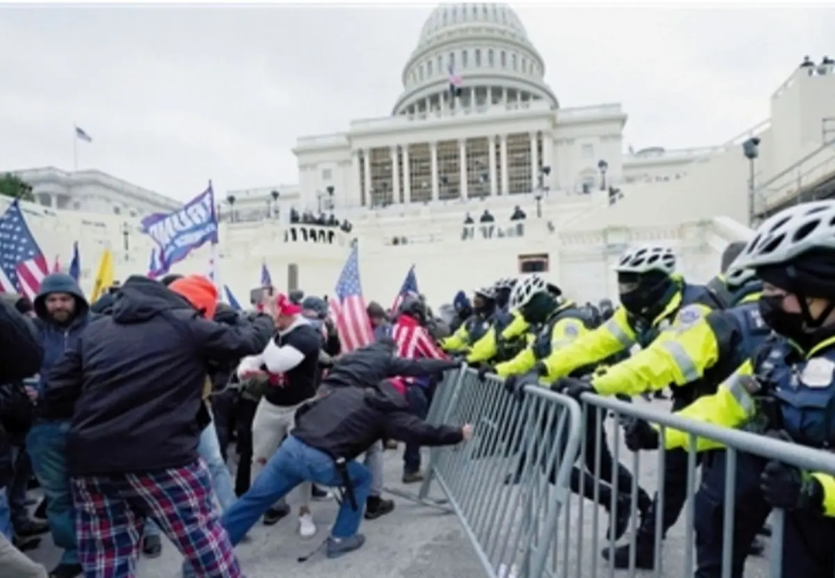 شورش در کنگره؛ نمادی از ورشگستکی کامل دموکراسی آمریکا