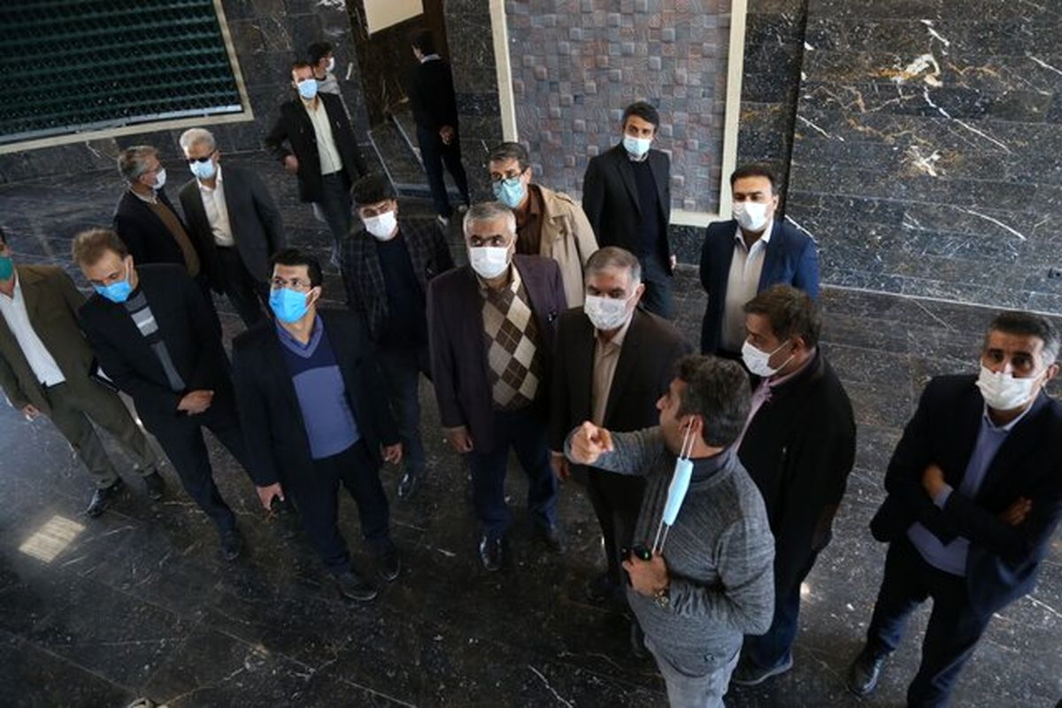 عقبماندگی طرحهای فاضلاب شیراز در حال جبران است