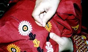 ایرانشهر به عنوان پایانه صادرات سوزن دوزی کشور معرفی می‌شود