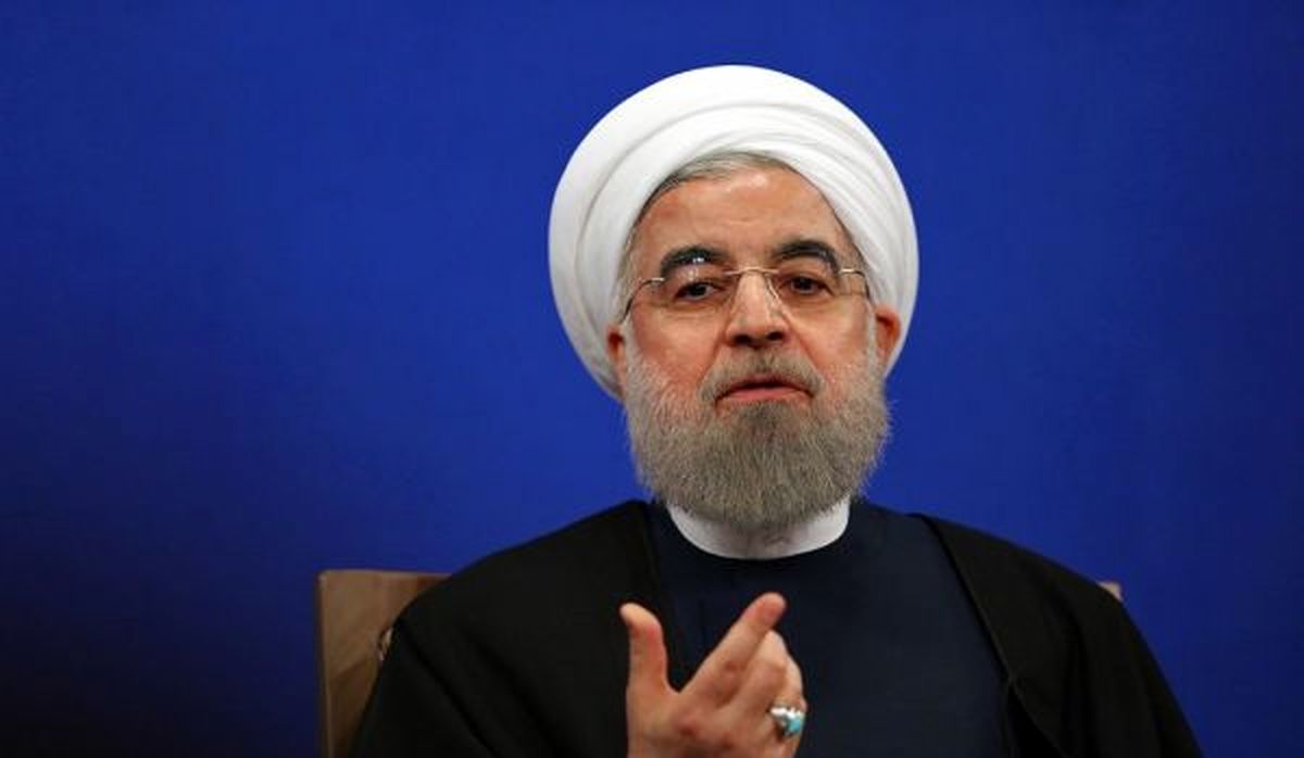 کنایه های روحانی در همایش قوه قضائیه: عدهای به تازگی توانستهاند کلمه رکود را ادا کنند / چند بار به دستگاه قضا دعوت شدم اما ترسیدم بروم / می شود چند روز قوه قضائیه را تعطیل کرد
