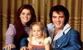 چهره‌های مشهوری که در توالت از دنیا رفتند