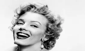 "مرلین مونرو" از چه سبکی برای آرایش پیروی می‌کرد؟