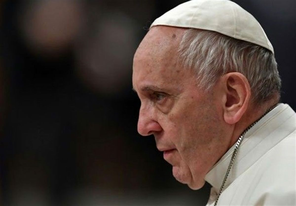 احتمال ابتلای پاپ به کرونا در پی درگذشت پزشک شخصی او