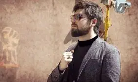 حامد زمانی، خواننده «مرگ بر آمریکا» در بیمارستان بستری شد/ عکس