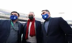 متلک گل‌محمدی به نیمکت استقلال