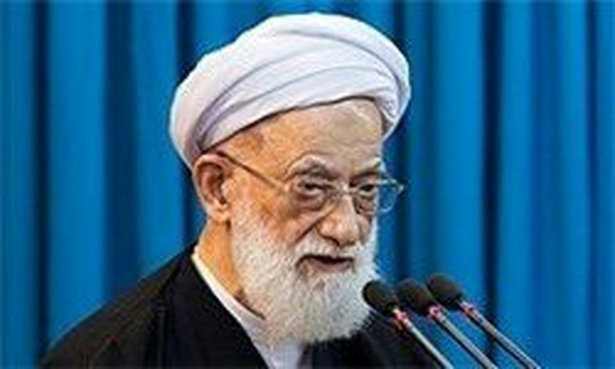 آیتالله امامی کاشانی: آمریکا با وقاحت تمام ایران را تهدید میکند/ نباید از عربدهکشی های مستکبران ترسید