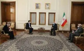 ظریف: کره جنوبی هرچه سریعتر موانع منابع ارزی ایران را آزاد کند