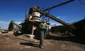 کارگران کارخانه آسفالت کردستان از بیمه بیکاری بهره‌مند می‌شوند