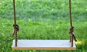 دار زده شدن کودک تهرانی هنگام تاب بازی