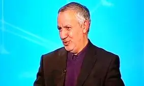 جدال توئیتری عطاءالله مهاجرانی و حسام الدین آشنا