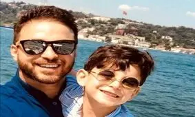 وقتی پسر خواننده معروف پا جای پای پدر می‌گذارد/ ویدئو