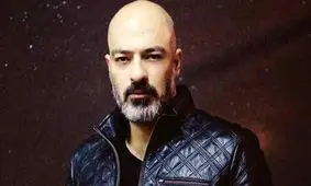 تصویری قدیمی از مرحوم ابراهیم اثباتی در صفحه بازیگر «خانه امن»