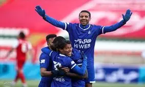 اتهام شرط‌بندی به داور بازی استقلال بررسی شد!