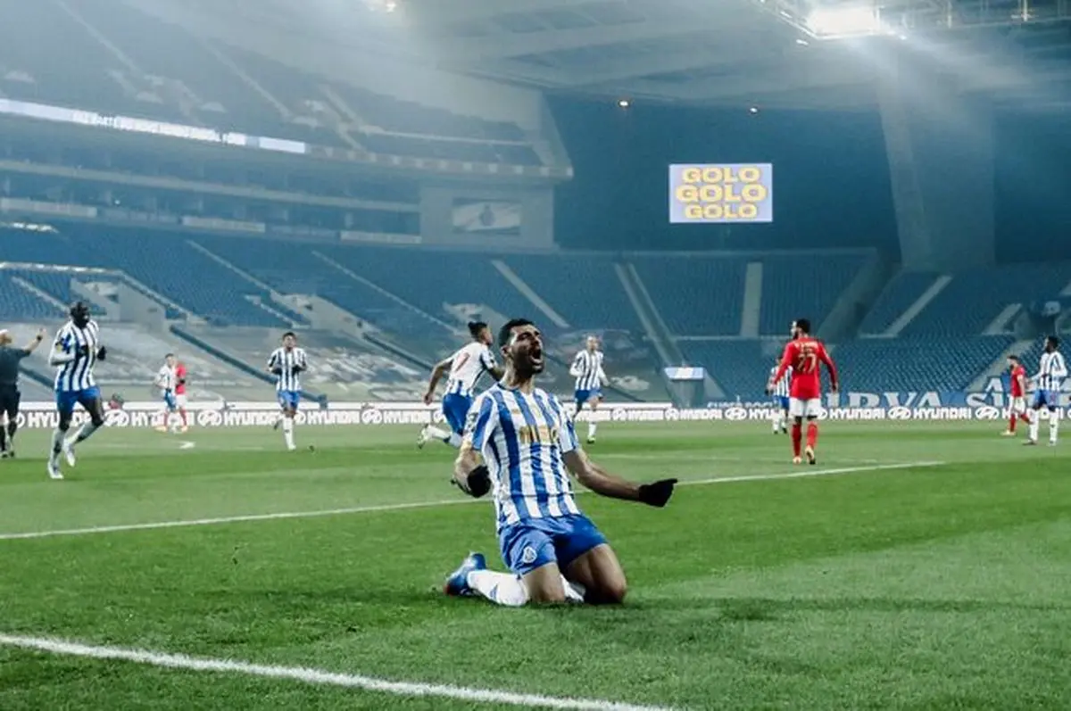 طارمی روی جلد روزنامه پرتغالی