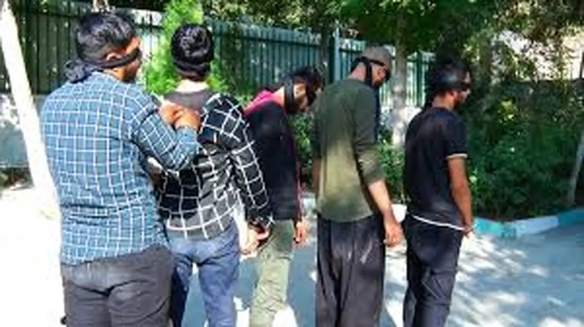 ۵ اراذل و اوباش فضای مجازی در کاشان دستگیر شدند