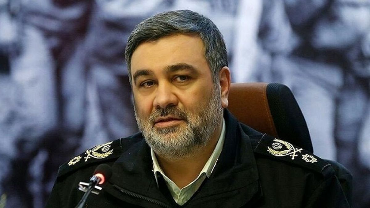چه افرادی میتوانند از خط ویژه تردد کنند؟