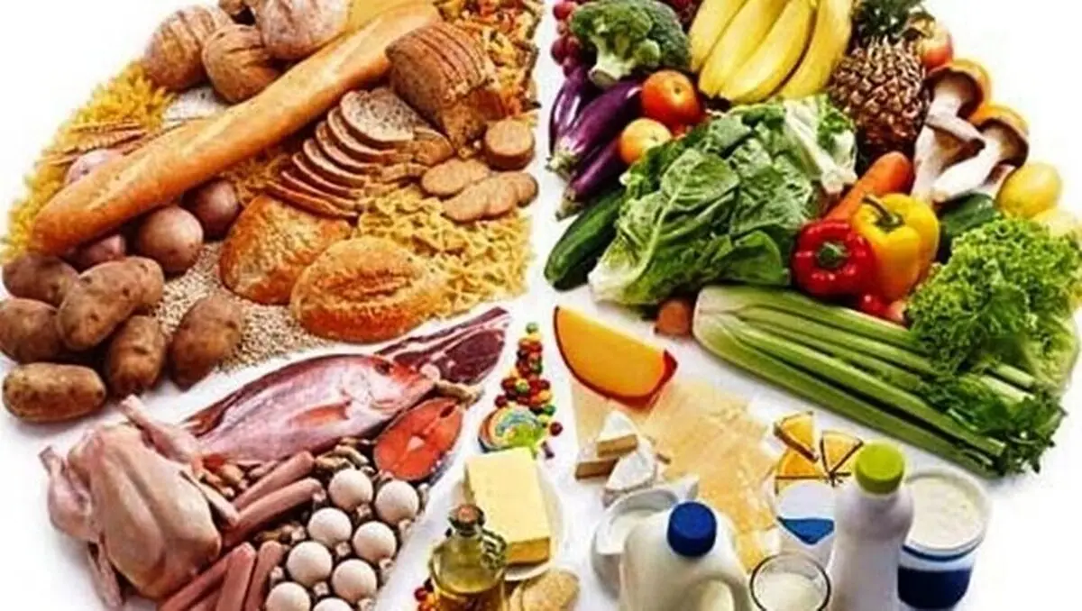 اینفوگرافی/ توصیه‌های غذایی برای افراد بالای ۴۵ سال