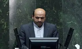 گفتار و رفتار دولتمردان آمریکایی متناقض است