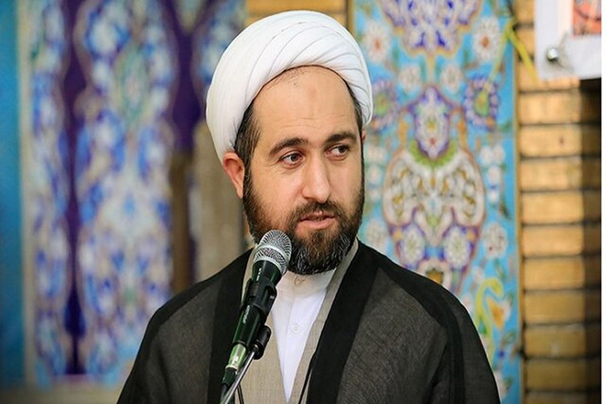نباید به دلیل کرونا برنامههای دهه فجر را تعطیل کنیم