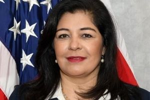 نخستین زن مسلمان در کسوت دادستان کل در آمریکا