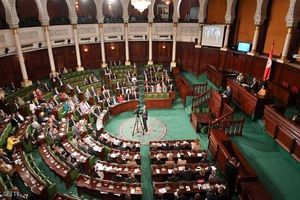 پارلمان تونس به اصلاح کابینه رای داد/ نخست وزیر: اعتراضات 
