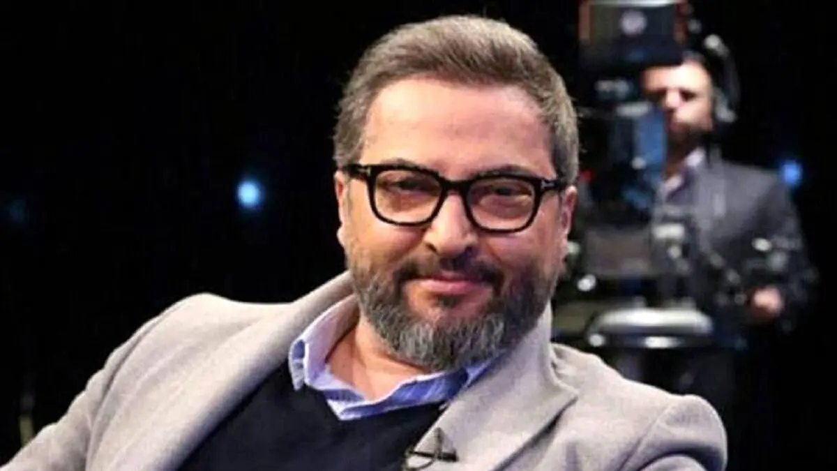 تصویری زیرخاکی از مهرداد میناوند