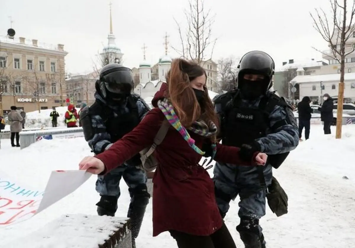 بازداشت بیش از ۱۰۰۰ تن از حامیان ناوالنی در روسیه