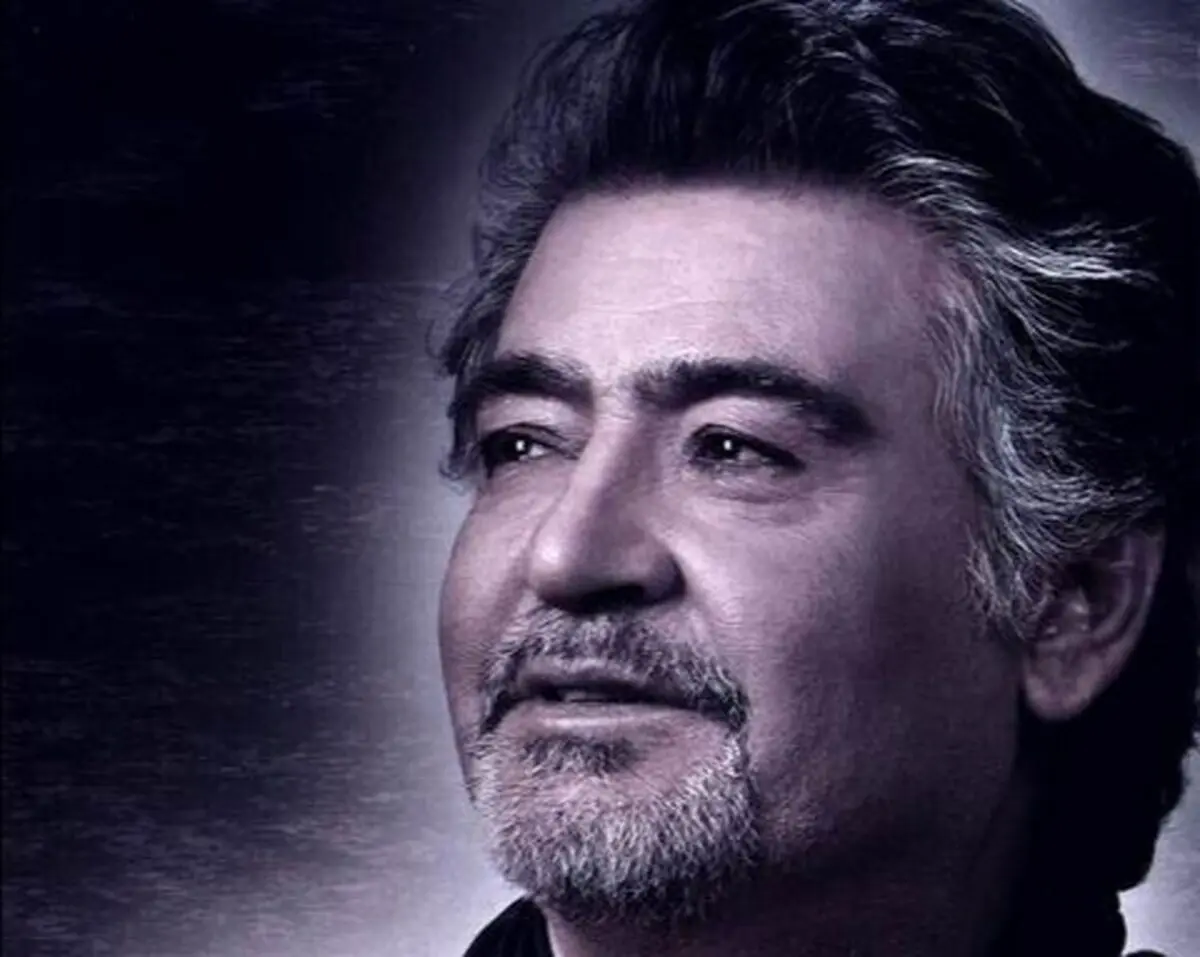 ویدئوی زیرخاکی از رضا رویگری و اجرای سرود ایران ایران
