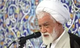 امام جمعه بندرعباس: آب شهر را برای رئیس‌جمهور ببرند تا بداند مردم چه می‌کشند! / آب بندرعباس بوی تعفن می‌دهد