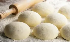 طرز تهیه خمیر پیتزای فوری