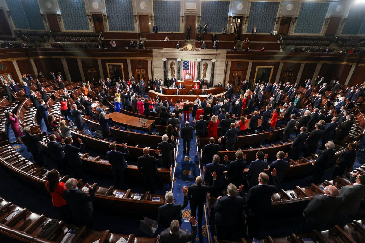 رای مجلس نمایندگان آمریکا به نفع فعالسازی متمم ۲۵ قانون اساسی برای عزل ترامپ