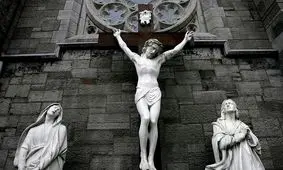 گزارش بدرفتاری با مادران مجرد و مرگ ۹ هزار نوزاد در مراکز کلیساهای ایرلند منتشر شد 