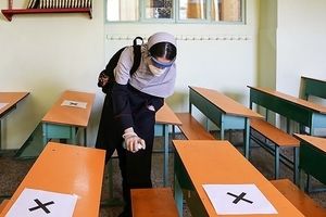 دبیرستانهای کمتر از ۵۰ دانش آموز مناطق آبی از اول بهمن حضوری می شوند