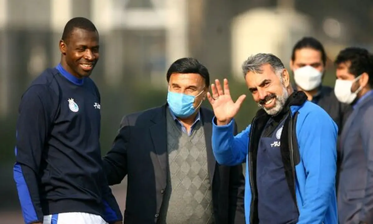 جلسه مهم دیاباته در استقلال/ عکس