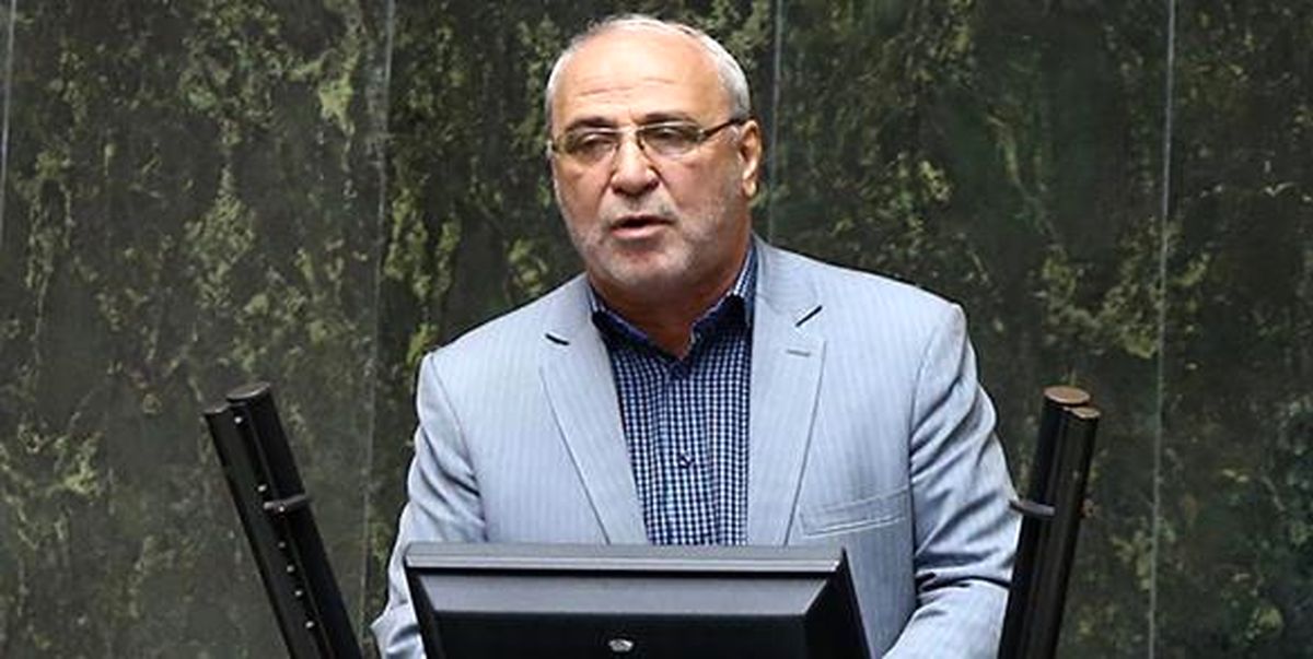 وقتی روحانی به دلیل اعلام سرکار نیامدنش از یک نماینده مجلس شکایت میکند/ ویدئو