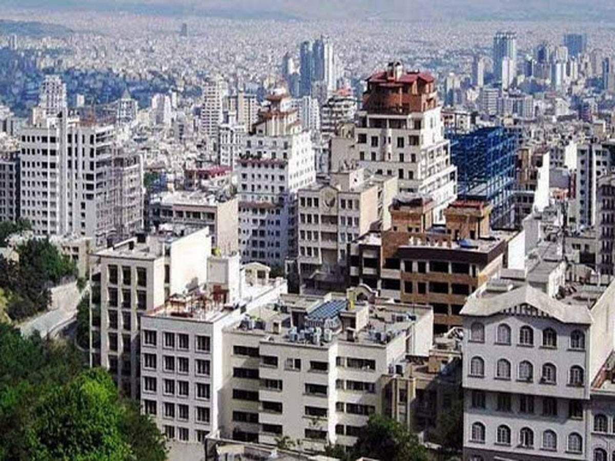 تجمع خانه اولی ها پشت گیت بازار مسکن