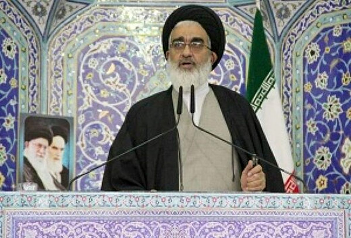 سوال معنادار از امام جمعه قم؛ الان مردم کره شمالی هر شب کباب بره میخورند؟
