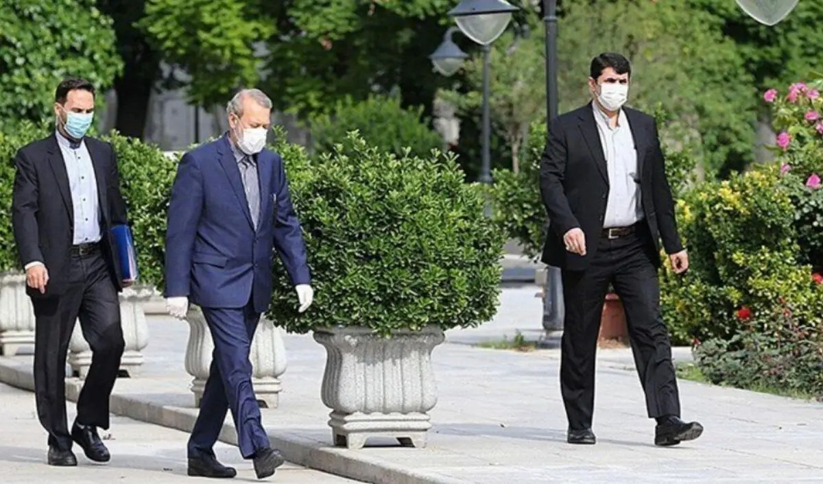 پیرمؤذن: لاریجانی نامزد انتخابات ۱۴۰۰ می‌شود/ اصلاح‌طلبان از او حمایت خواهند کرد/ عارف رای چندانی ندارد / رقابت اصلی بین اصولگرایان و علی لاریجانی خواهد بود