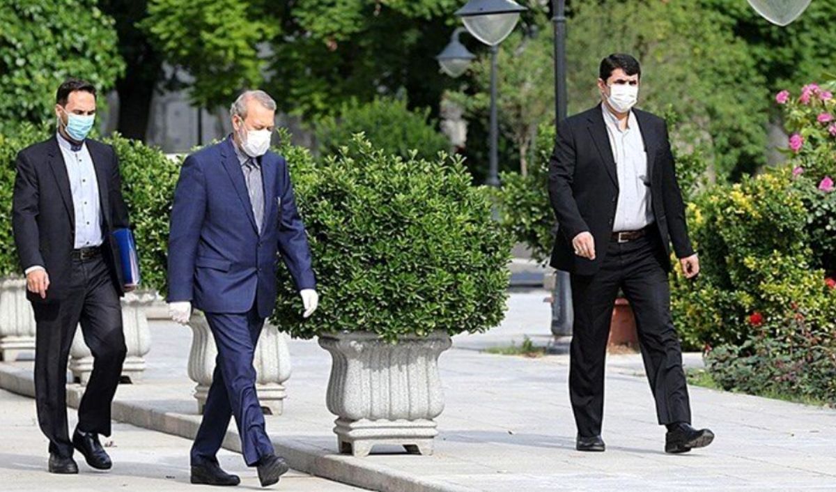 پیرمؤذن: لاریجانی نامزد انتخابات ۱۴۰۰ میشود/ اصلاحطلبان از او حمایت خواهند کرد/ عارف رای چندانی ندارد / رقابت اصلی بین اصولگرایان و علی لاریجانی خواهد بود