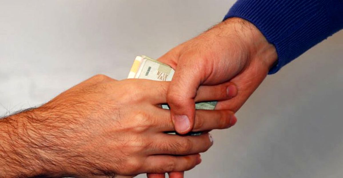 مبارزه با فساد مهمتر از دستگیری مفسدان