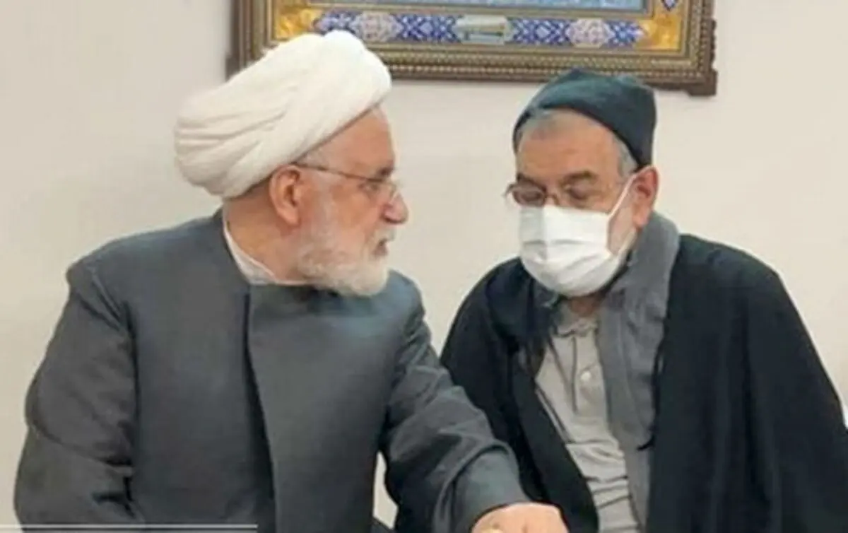 مهدی کروبی به عیادت قدرت‌الله علیخانی رفت
