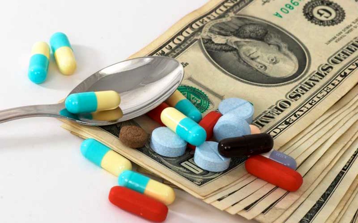 عقب‌نشینی مجلس از عدم تخصیص ارز ۴٢٠٠ تومانی برای واردات دارو
