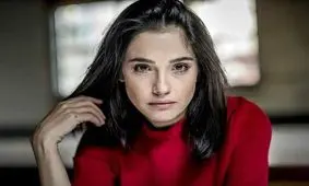 بازیگر مشهور ترکیه‌ای: عاشق فیلم‌های اصغر فرهادی هستم