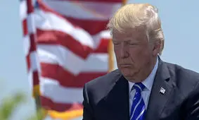 ترامپ و همسرش وارد پایگاه مشترک اندروز مریلند شدند/ ویدئو