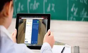 ۲۵۰۰ تبلت و تلفن‌همراه به دانش‌آموزان محروم تهران اهدا شده‌است