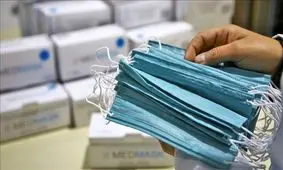 تریلی حامل بیش از ۲ میلیون ماسک قاچاق در بندرعباس توقیف شد