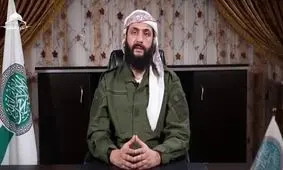 خوش‌تیپ این لباس چیست، می‌خواهی تروریست بودنت را بپوشانی؟!/ عکس