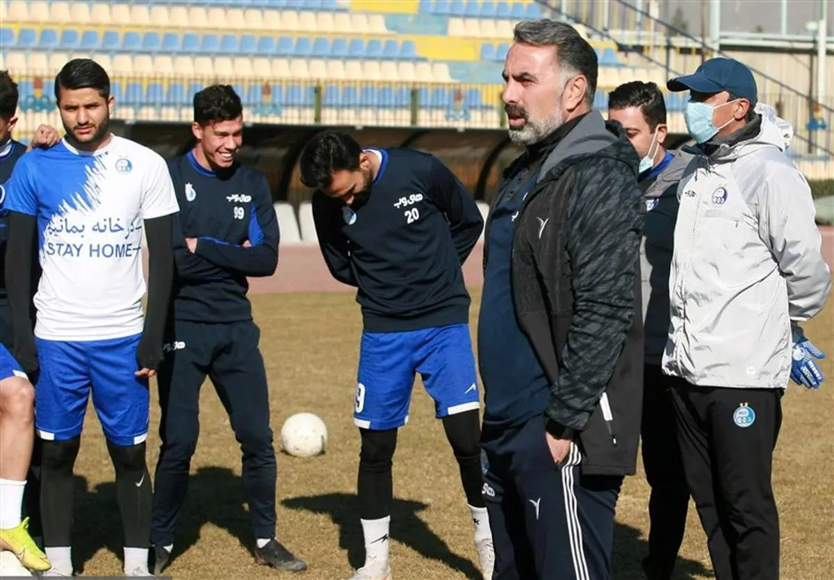 ادای احترام فکری و بازیکنان استقلال به انصاریان/ حضور پاشازاده