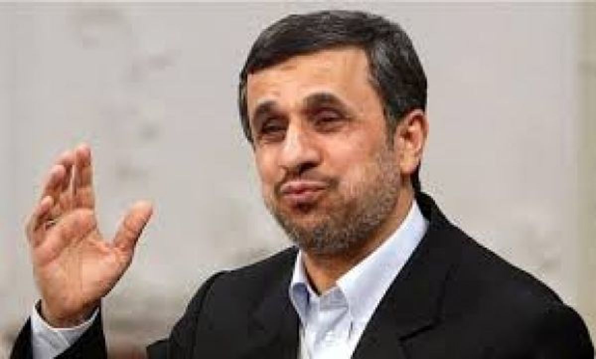 مجوز احمدینژاد به فرمانده وقت نیروی انتظامی برای فروش نفت/ آیا به تخلف او رسیدگی میشود؟